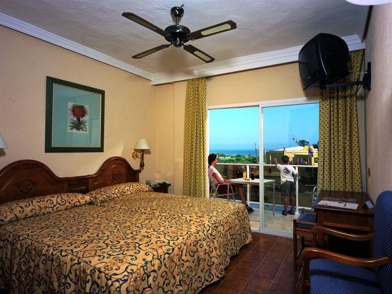 Diverhotel Dino Marbella Pokoj fotografie